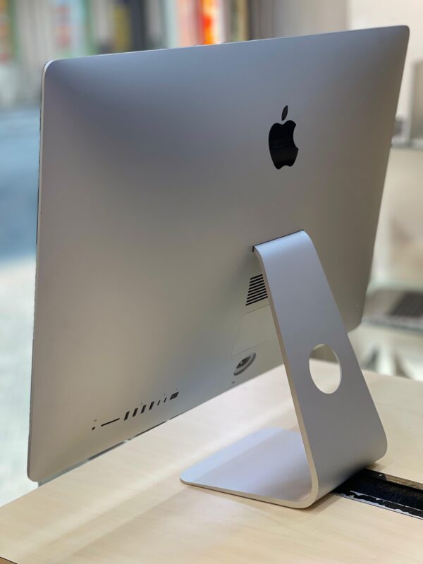 Apple IMac 2020 | Core i5 | 16 GB RAM | 500 GB SSD - Image 3