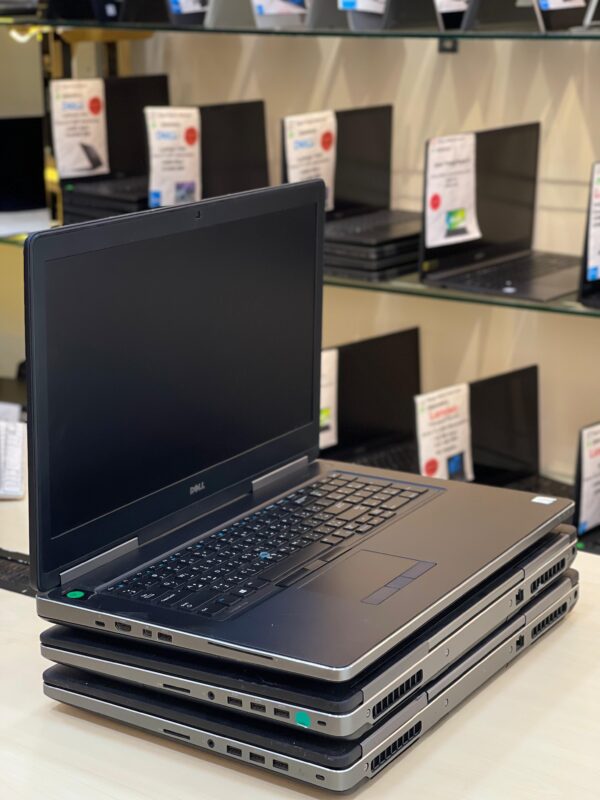 Dell Precision 7510 | Core i7-6th Generation - Image 2