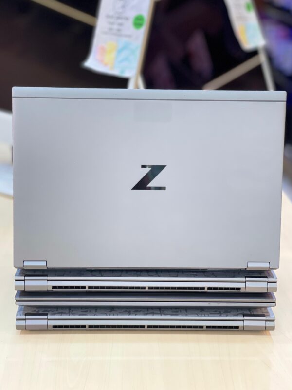 HP ZBook Fury 15 G7 | Core i7-10th Gen | 32 GB RAM | 512 GB SSD | 4 GB GPU - Image 4