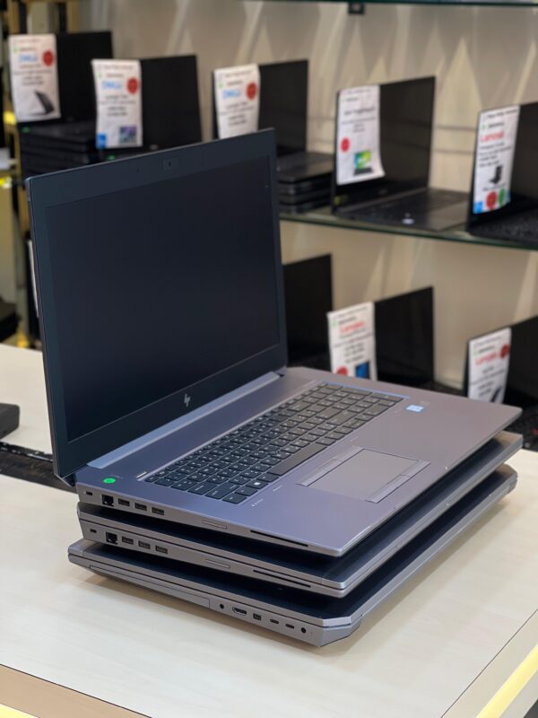 HP ZBook 17 G5 – Core i5 8th Gen | 8GB RAM | 256GB SSD | 17" Display - Image 2